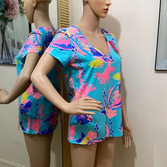 Lilly Pulitzer Michelle V-Neck top schorely blue and pink - Picture 12 of 15